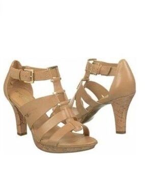 NATURALIZER COMFORT OPEN TOE STRAPPY SANDAL